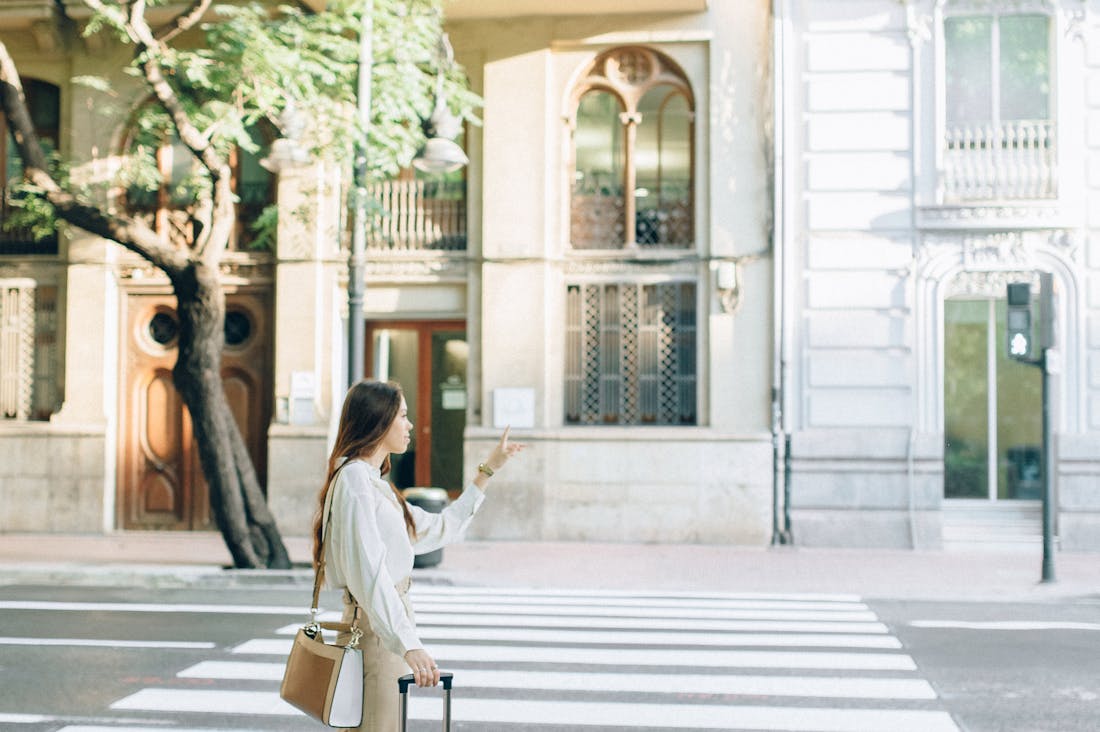 Exploring the World: Tips for the Modern Traveller to Discover Hidden Gems Image 1