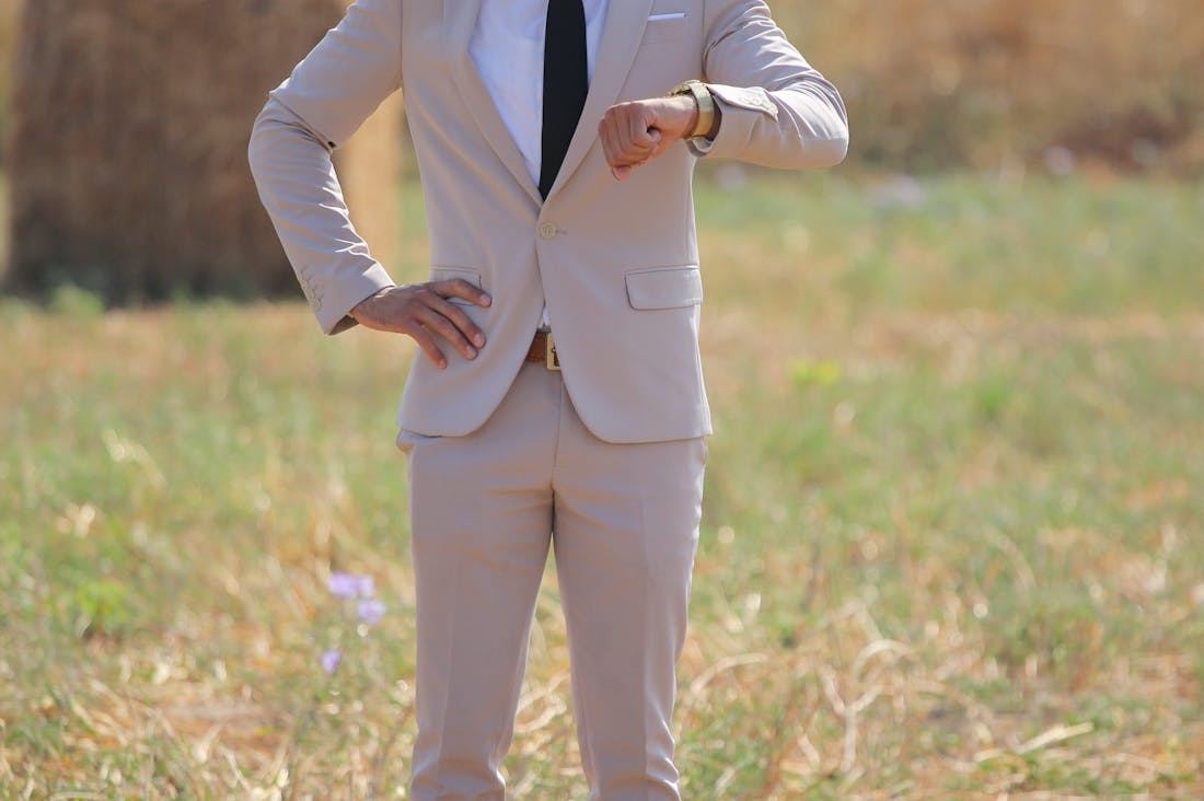 Financial Freedom: Strategies for Smart Investing in an Uncertain Economy Image 2