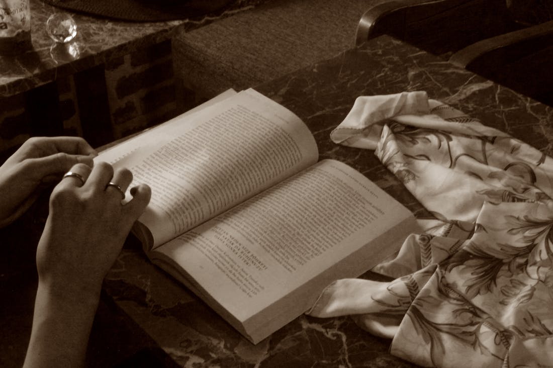 Financial Freedom Through Mindful Spending: Strategies for Achieving Your Financial Goals Image 1