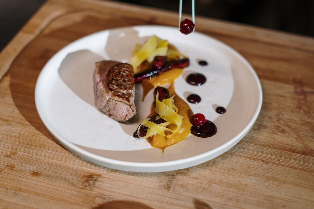 First-Class Travel on a Budget: Enjoying Luxury Without Breaking the Bank Image 2