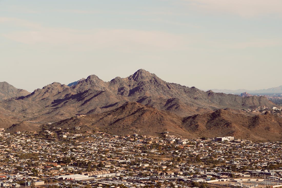 First-Class Travel on a Budget: Enjoying Luxury Without Breaking the Bank Image 3