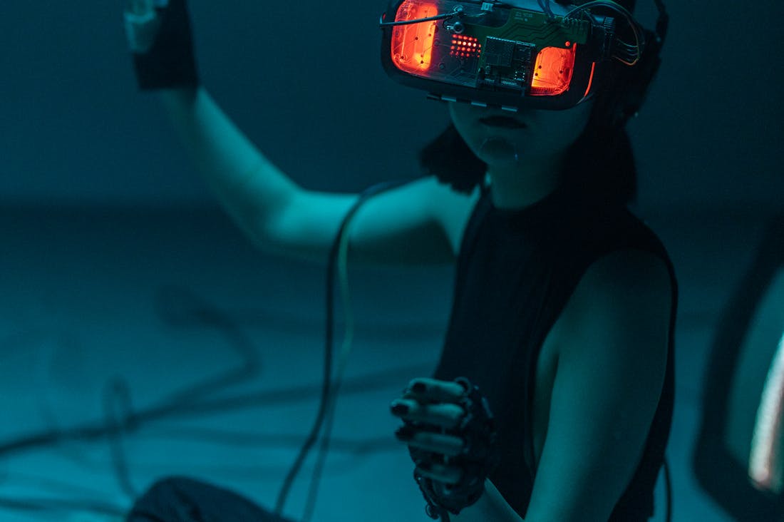 Groundbreaking Tech Gadgets Transforming Everyday Life Image 3