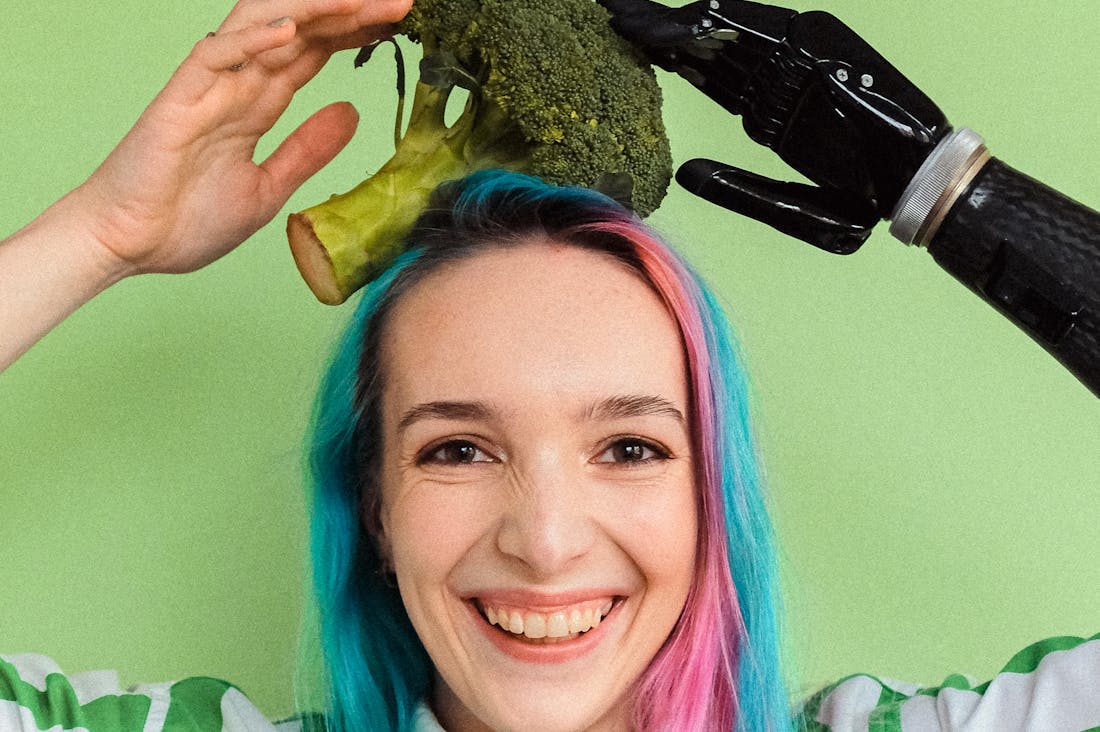 Harnessing Technology for a Balanced Lifestyle: Tips for Navigating Digital Distractions Image 2