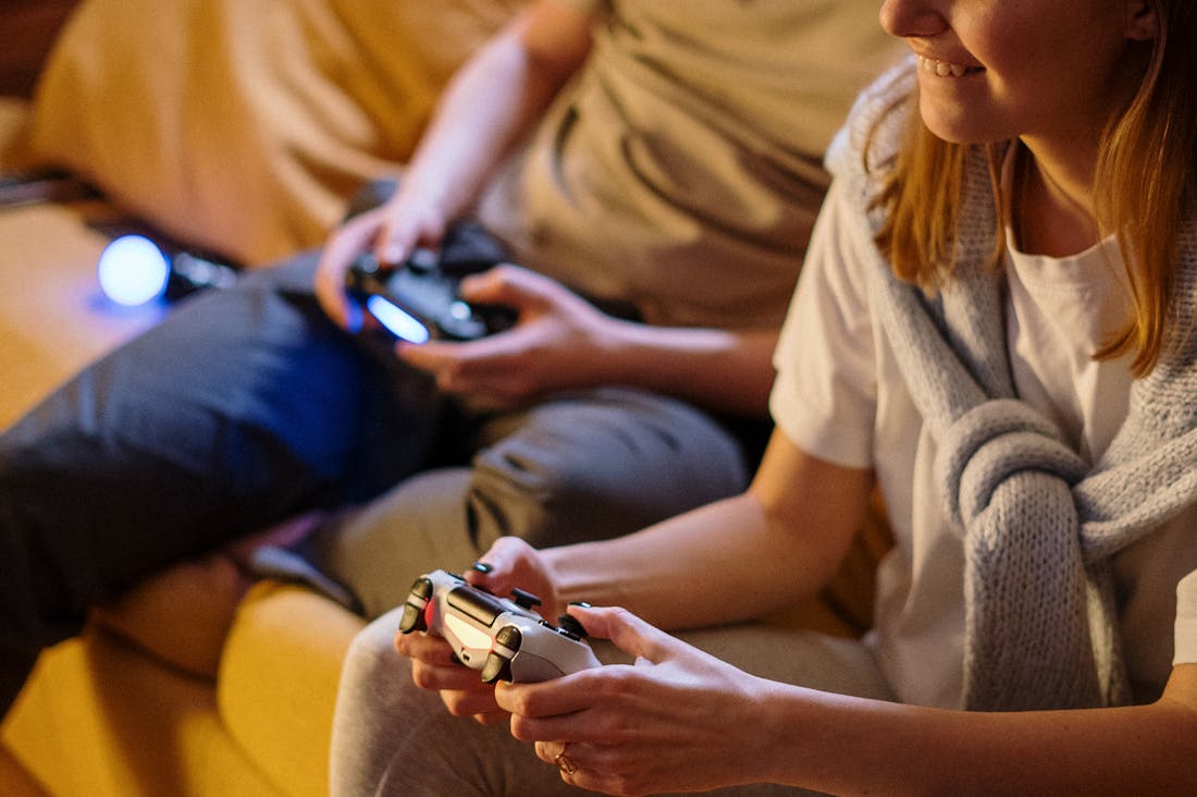 Harnessing the Power of Technology: Transforming Everyday Life Through Smart Innovations Image 2