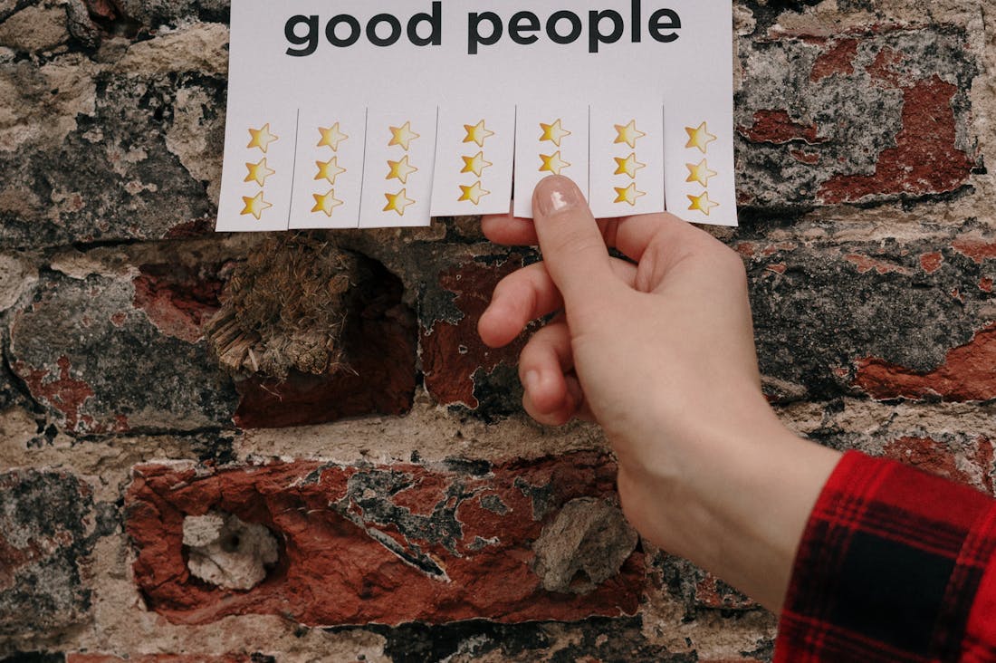 Health Benefits of Mindful Living in a Fast-Paced World Image 1