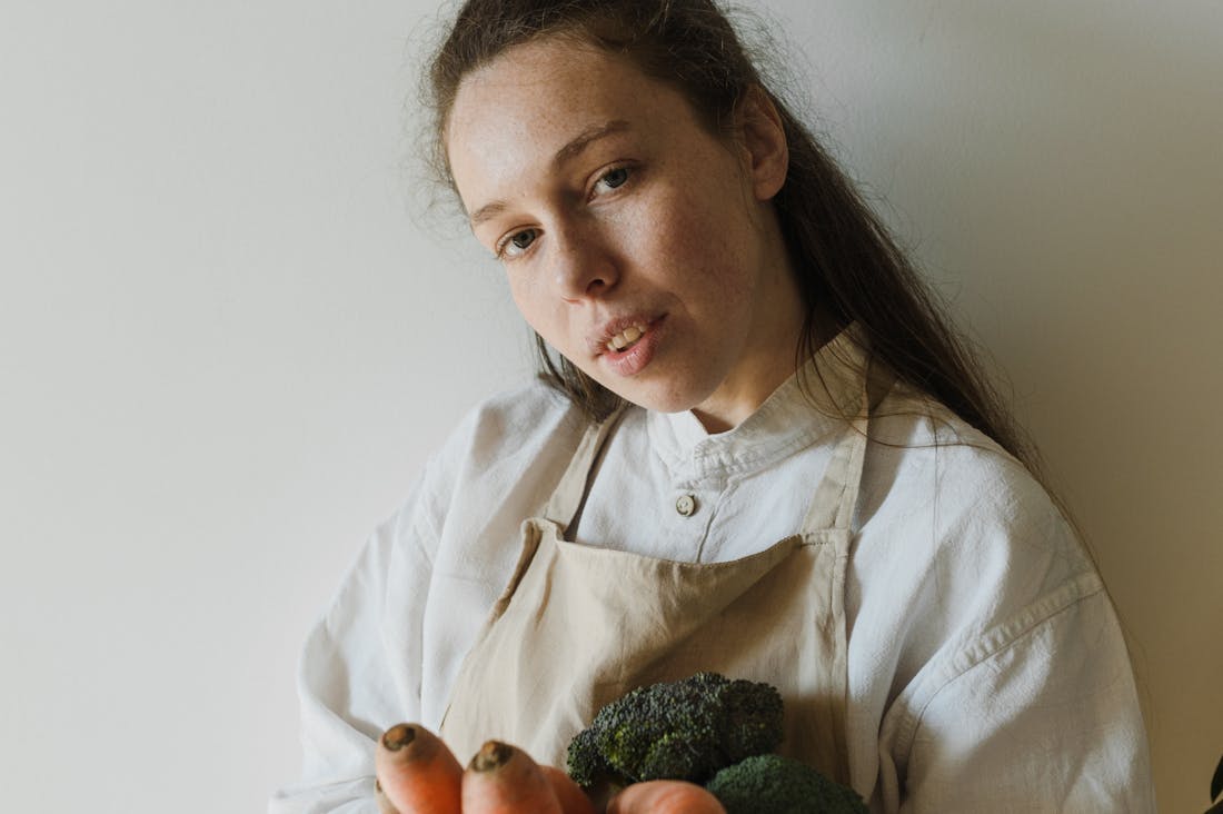 Healthy Eating Revolution: Modern Nutrition Principles for a Balanced Diet Image 3