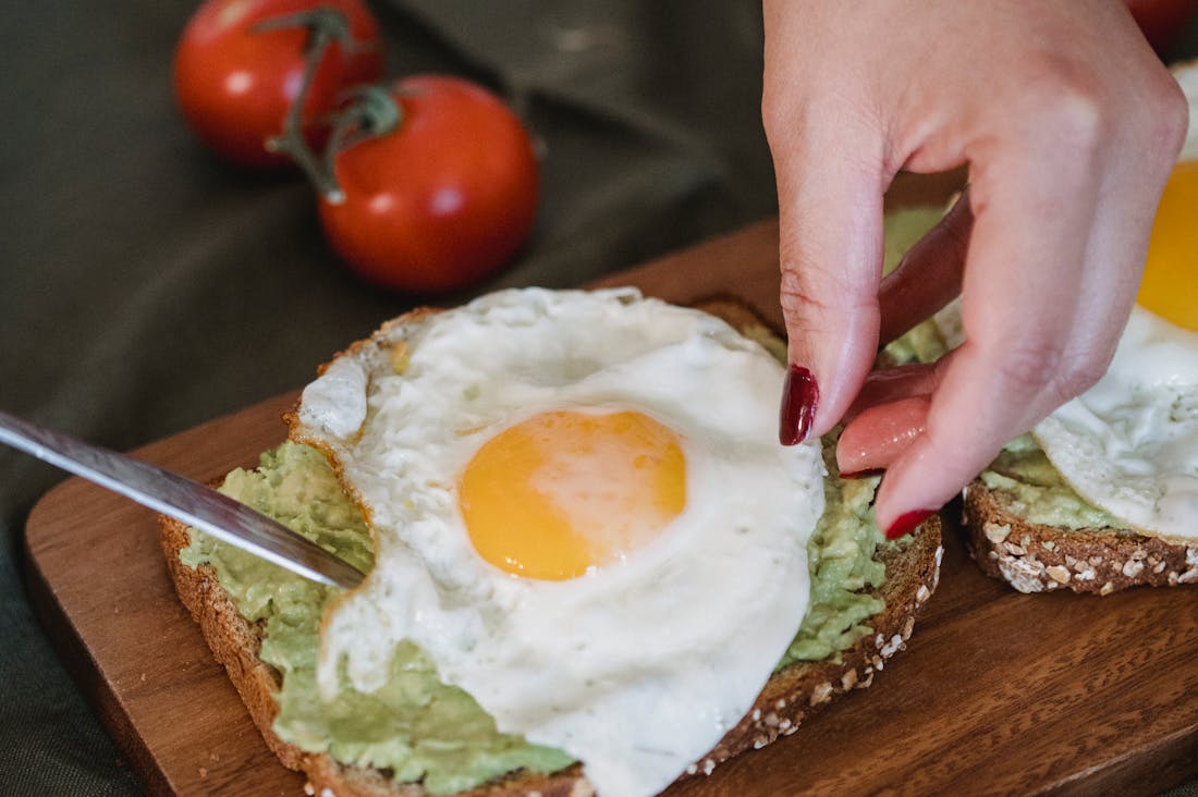 Healthy Habits for Busy Lives: Tips to Maintain Wellness While Juggling Responsibilities Image 2