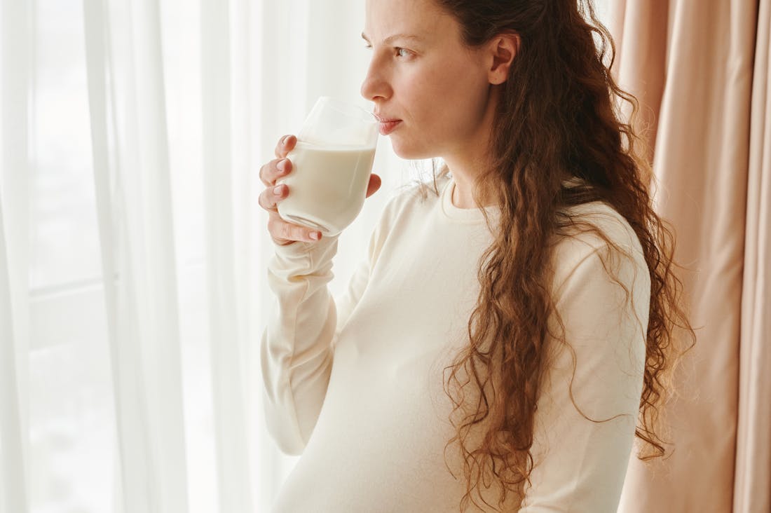 Holistic Approaches to Mental Wellness: Embracing Mindfulness, Nutrition, and Connection Image 2