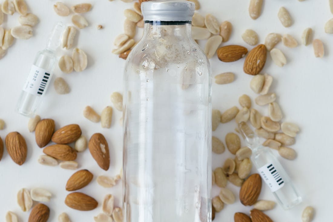 Holistic Health: Integrating Mindfulness, Nutrition, and Physical Activity for a Balanced Life Image 2