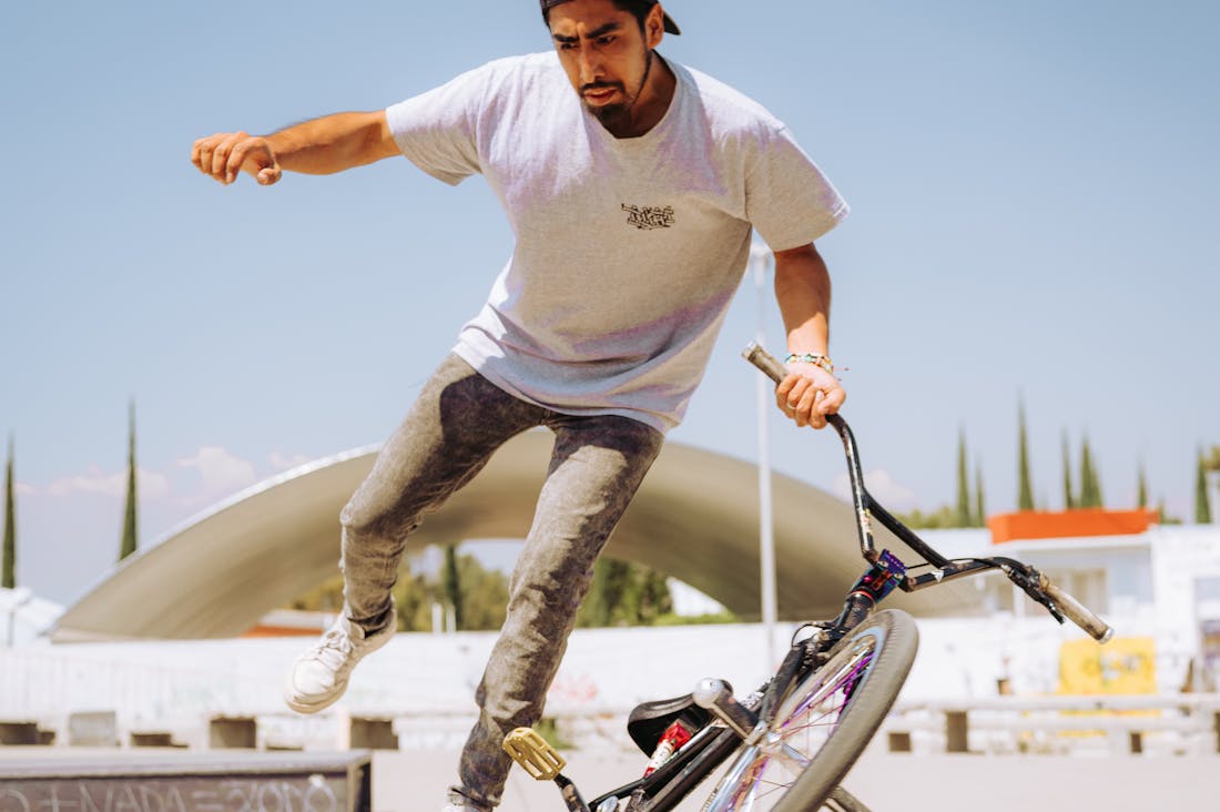 How to Create a Balanced Life: The Intersection of Work, Wellness, and Relationships Image 1