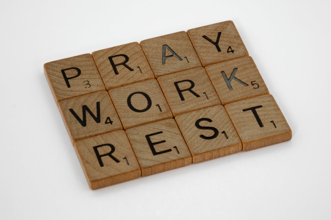 How to Cultivate a Healthy Mindset for Optimal Well-Being in Today’s Fast-Paced World Image 2