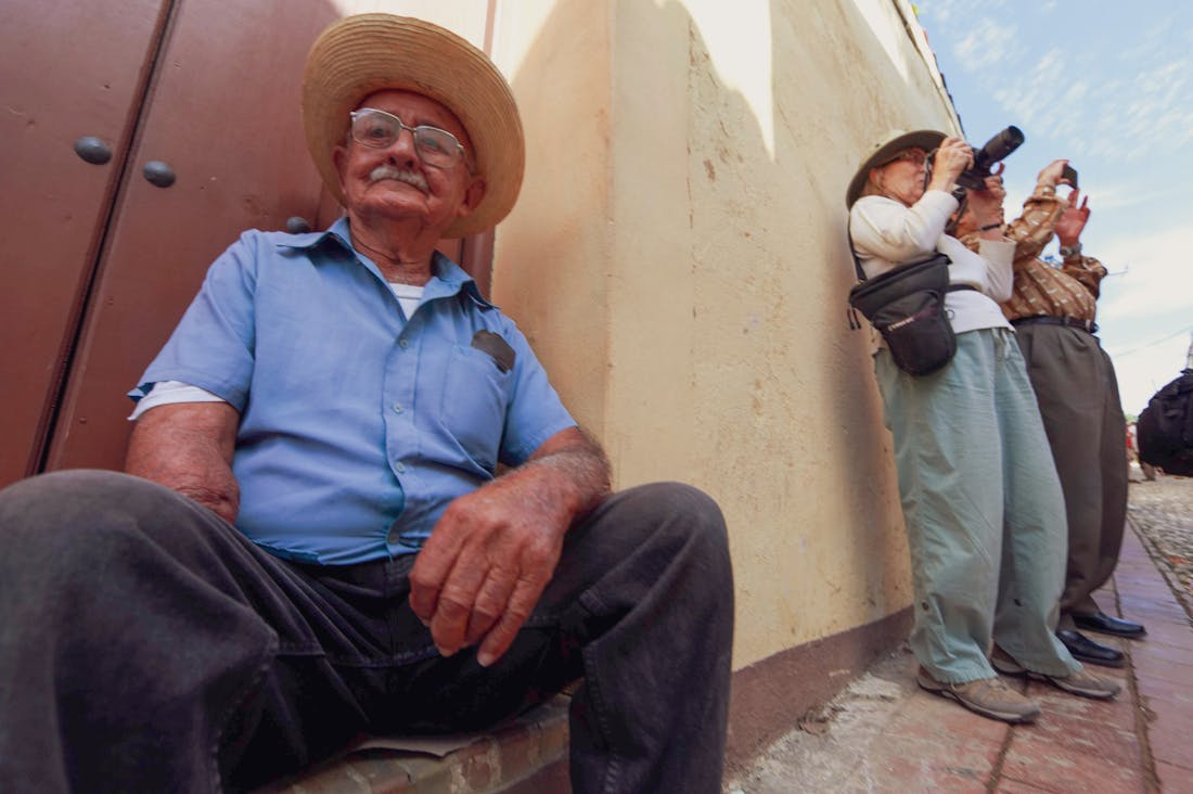 Innovative Approaches to Sustainable Travel Without Breaking the Bank Image 3