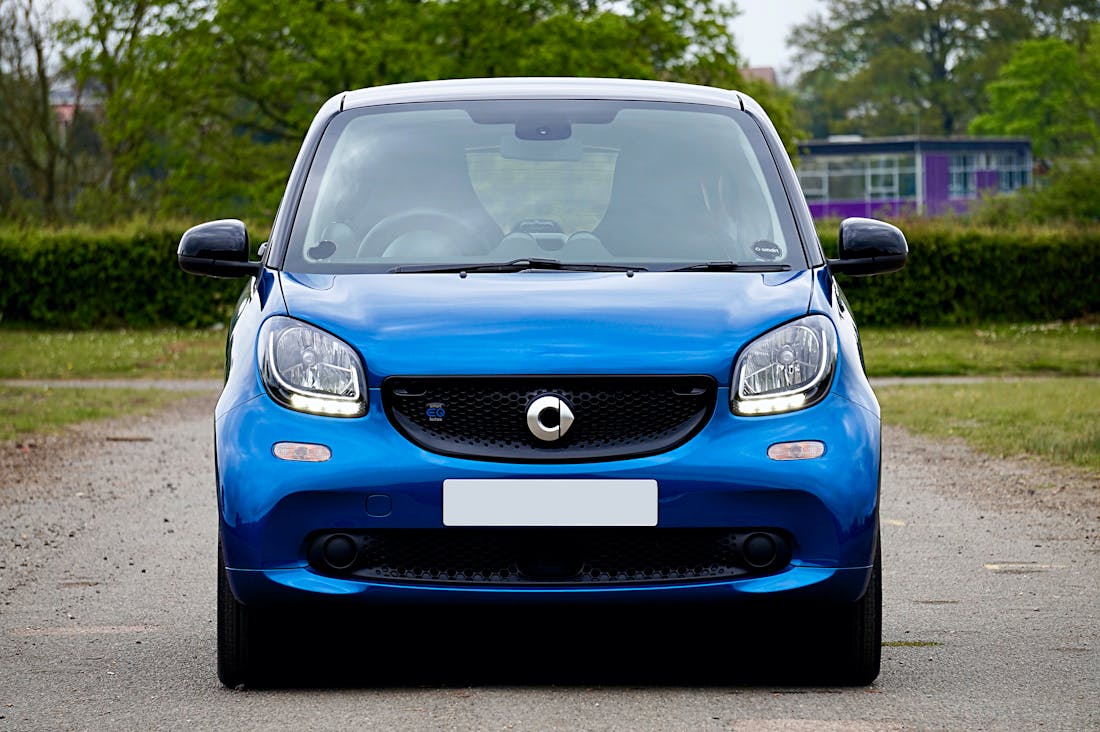 Innovative Car Technologies Shaping the Future of Safe Driving Experiences Image 3