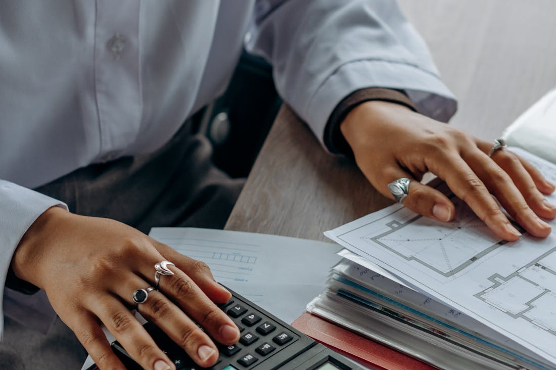 Innovative Practices for Elevating Modern Personal Finance Management Image 1