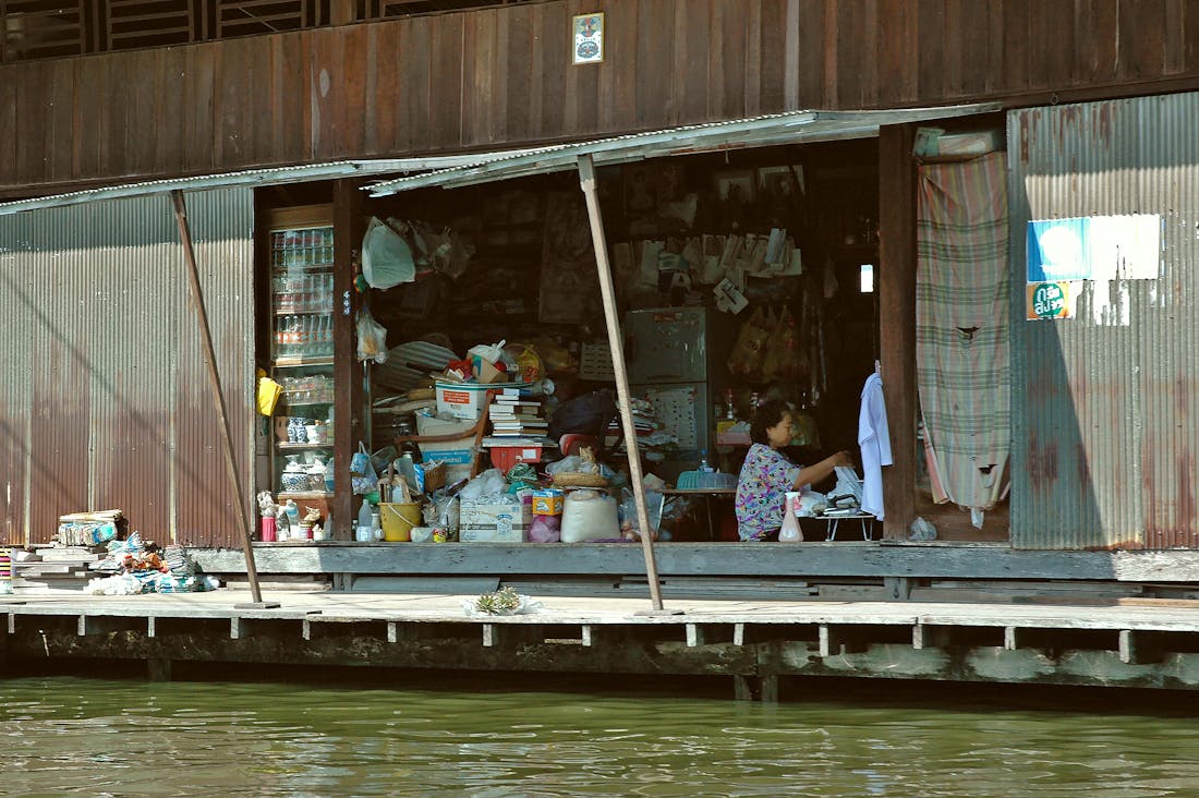 Innovative Strategies for Sustainable Living in Modern Society Image 3