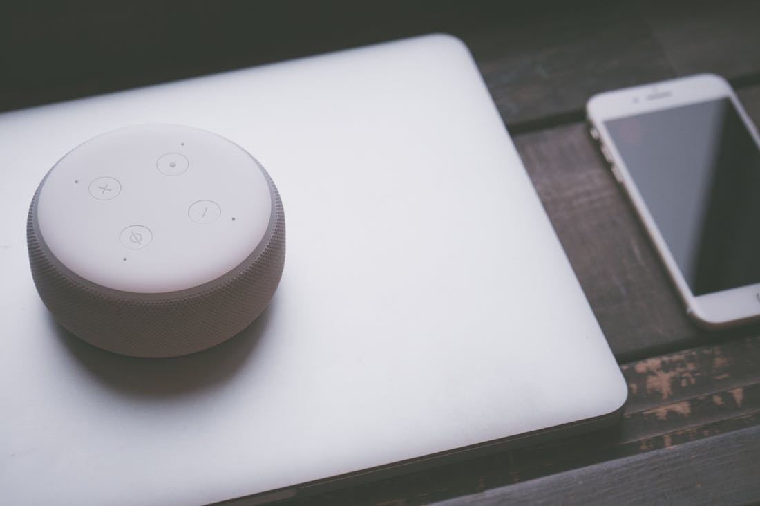 Innovative Tech Gadgets Changing Daily Routines in 2024