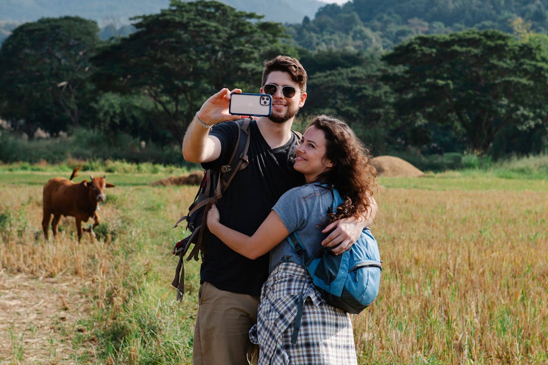 Innovative Tech Gadgets Enhancing Your Travel Experience Image 1