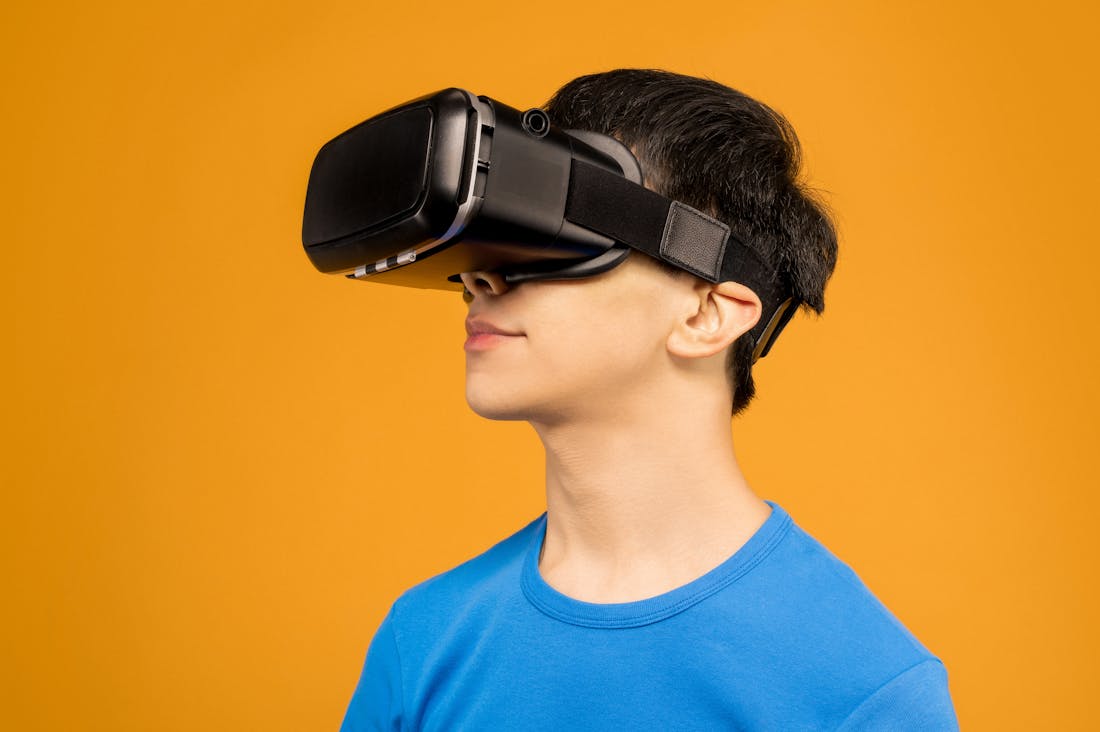 Innovative Tech Gadgets Every Enthusiast Should Consider Image 1