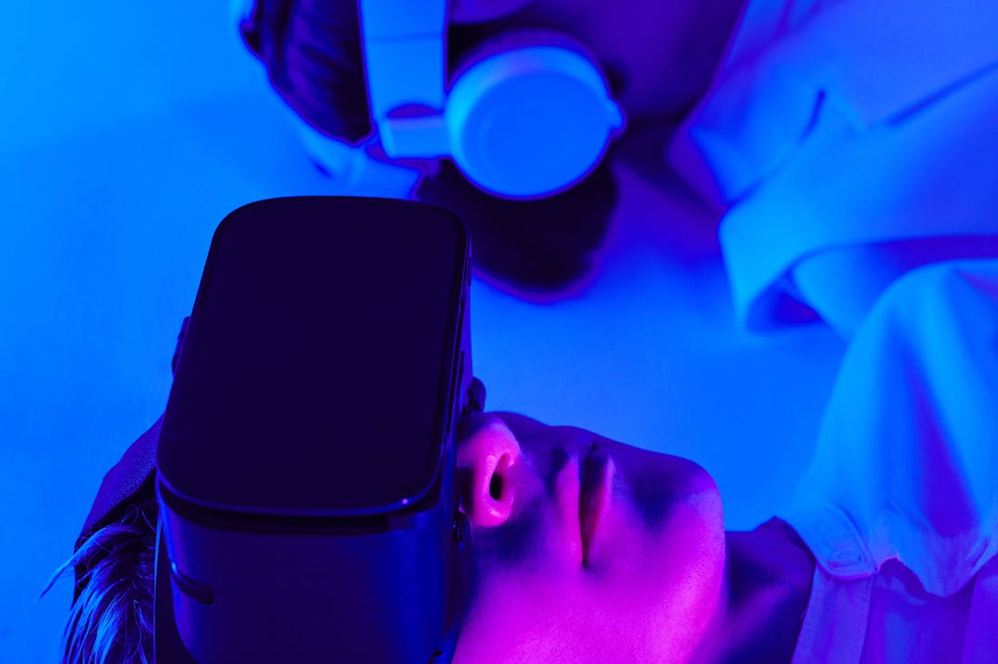 Innovative Tech Gadgets Every Enthusiast Should Consider Image 3