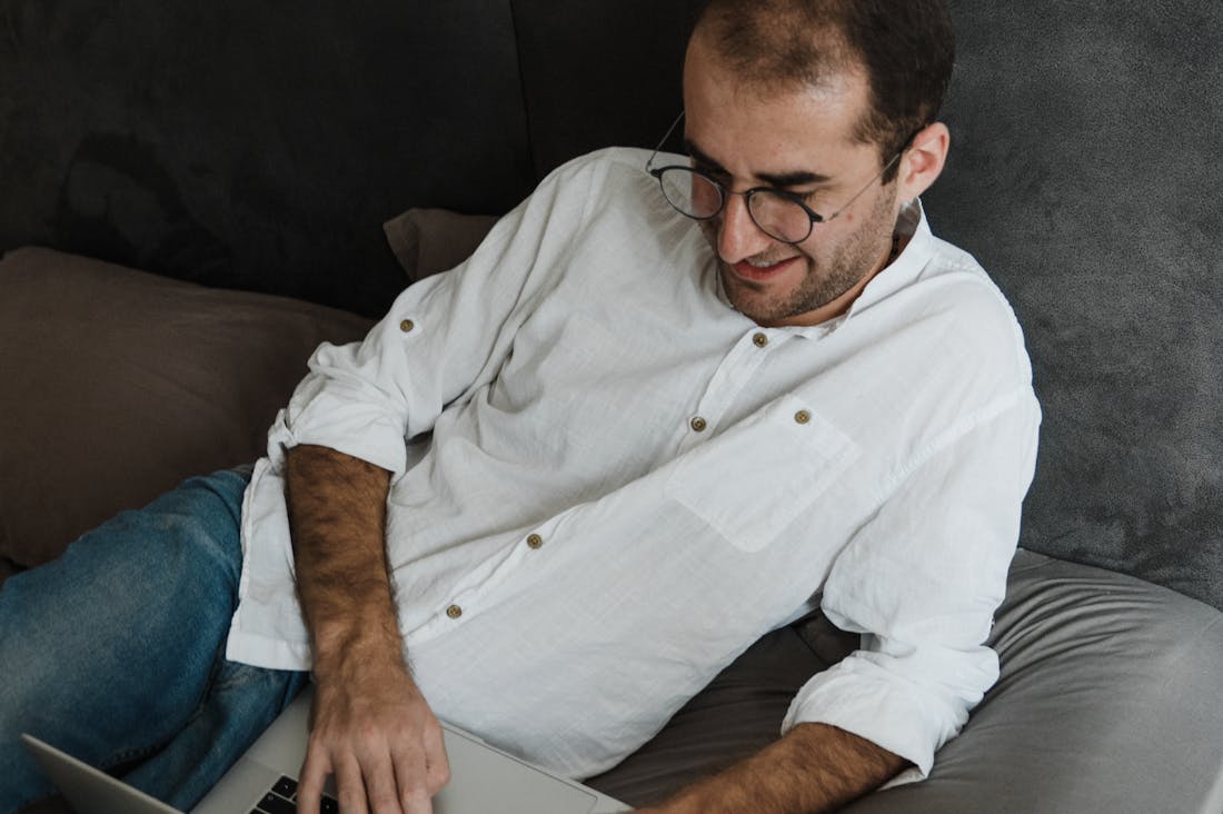 Innovative Tech Gadgets Reshaping Daily Routines and Enhancements Image 3