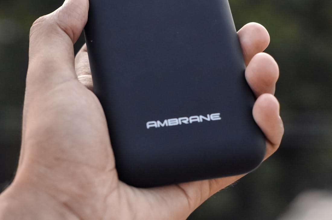 Innovative Tech Gadgets Revolutionizing Travel Experiences in Modern Times Image 1