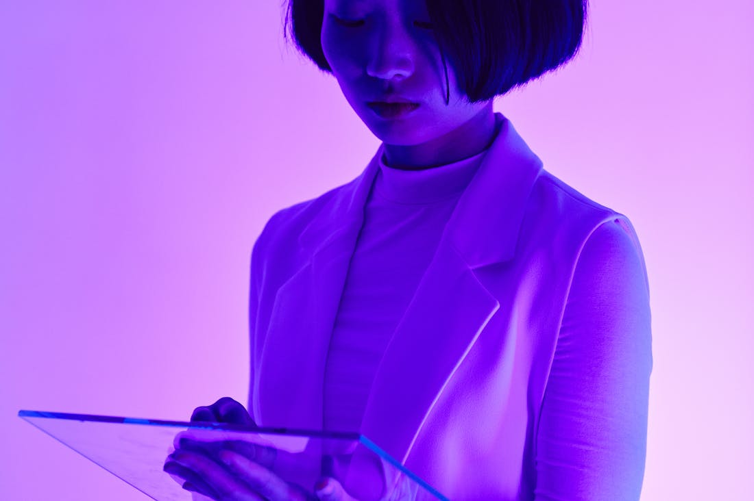 Innovative Tech Gadgets Shaping the Future of Home Automation Image 3