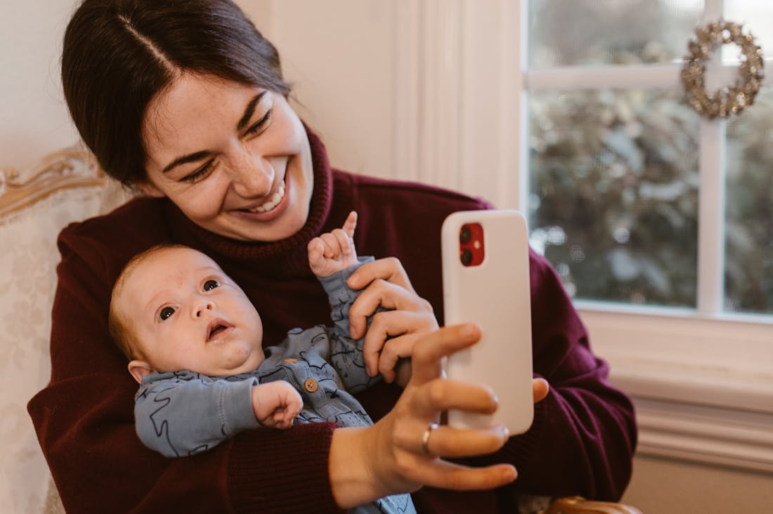 Innovative Tech Gadgets to Simplify Everyday Life: Enhancing Convenience Image 2