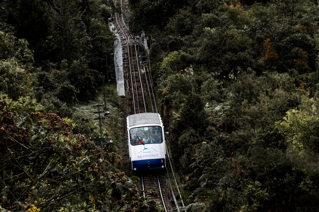 Innovative Tech Solutions Transforming Modern Travel Image 2