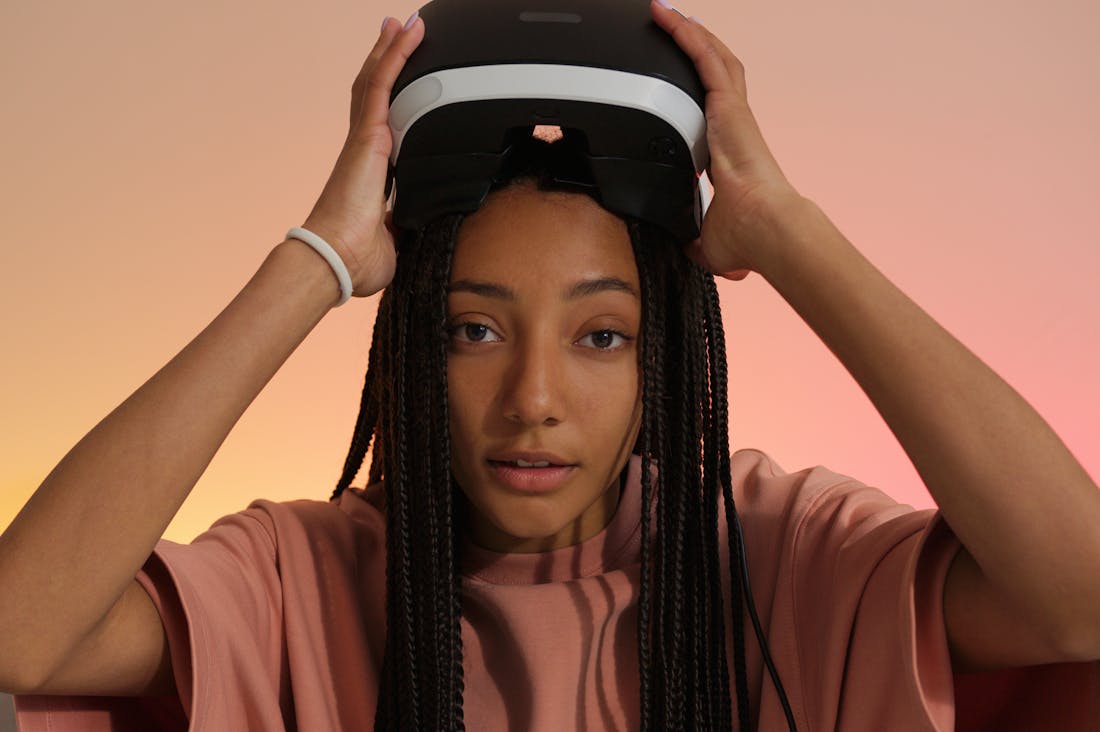 Innovative Tech Trends Redefining the Future of Travel Image 2