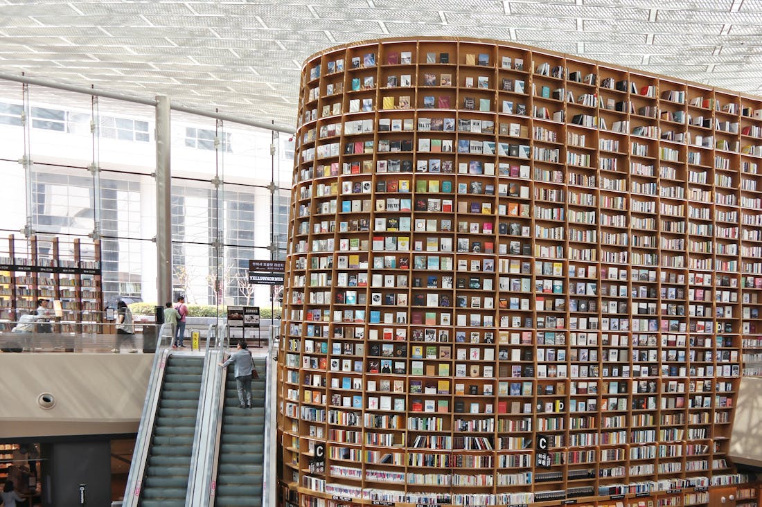 Innovative Tech Trends Shaping the Future of Travel Image 2