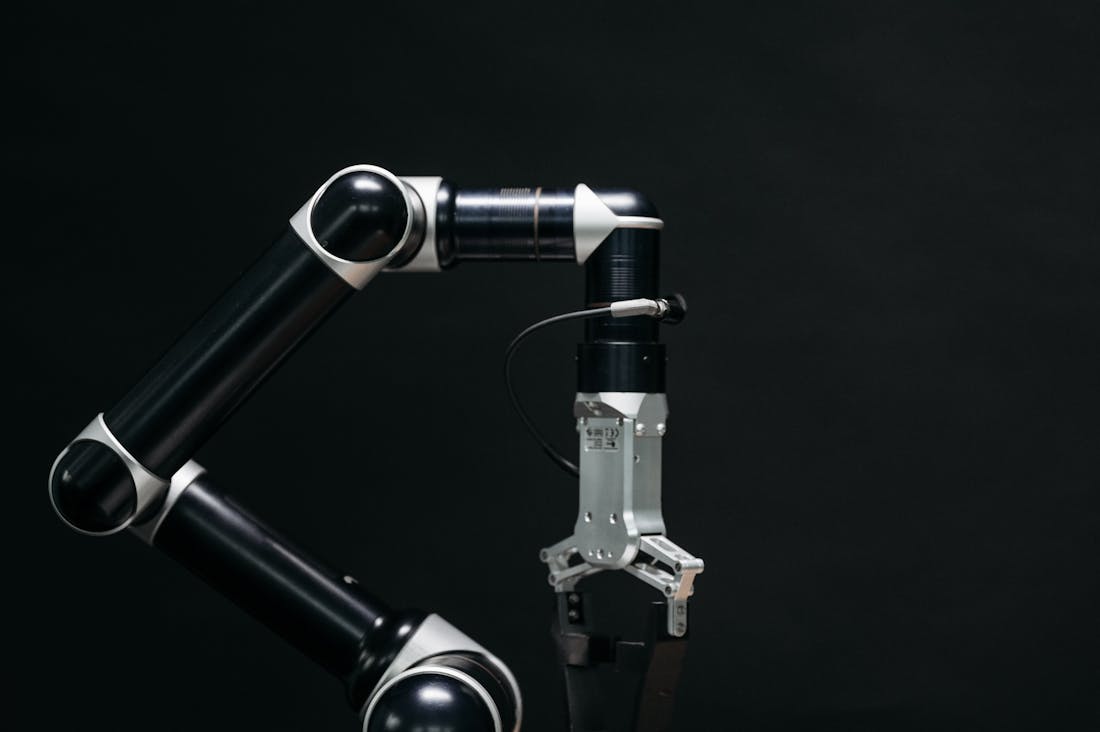 Innovative Tech Trends Shaping Tomorrow's World Image 1