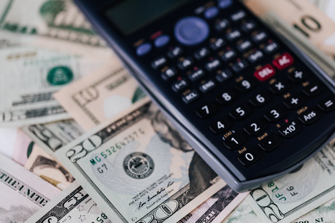 Innovative Technology for Financial Success: Tools and Apps to Manage Your Wealth Image 2