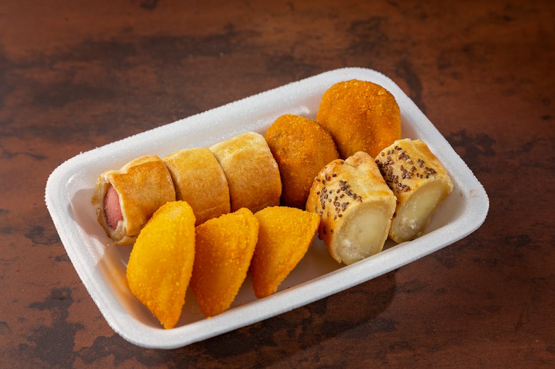 Innovative Travel Tips for Creating Unforgettable Adventures on a Budget Image 1