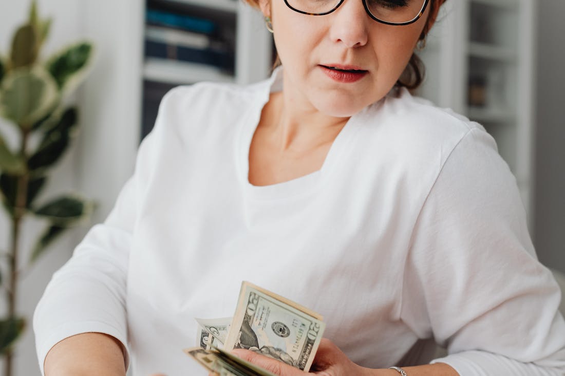 Inspiring Financial Savvy for a Prosperous Future Ahead Image 1