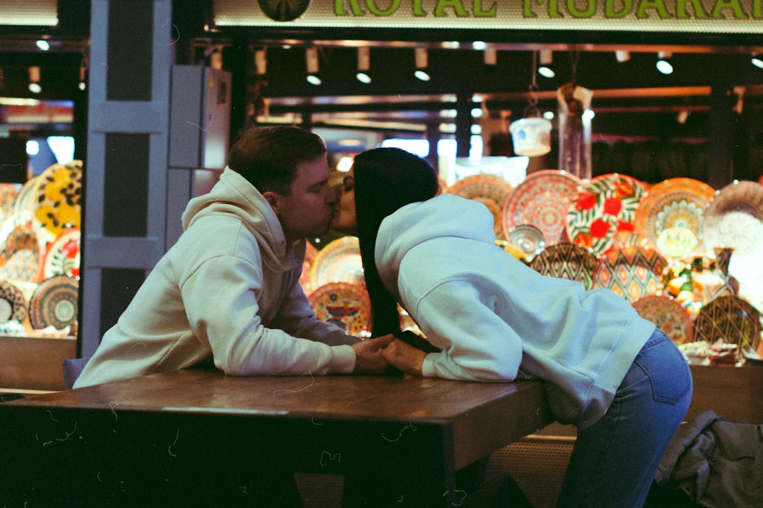 Investing in Experiences: How Travel Enriches Lives and Broadens Perspectives Image 2