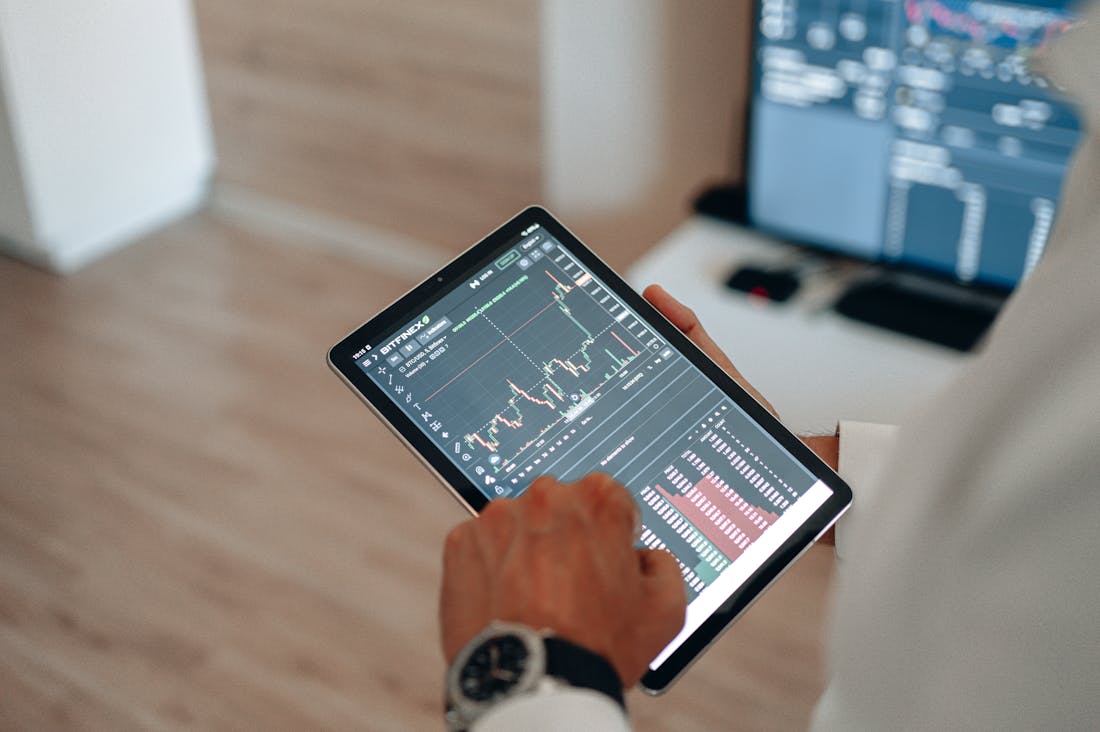 Investing in Your Future: Understanding the Basics of Personal Finance for Long-term Success Image 2