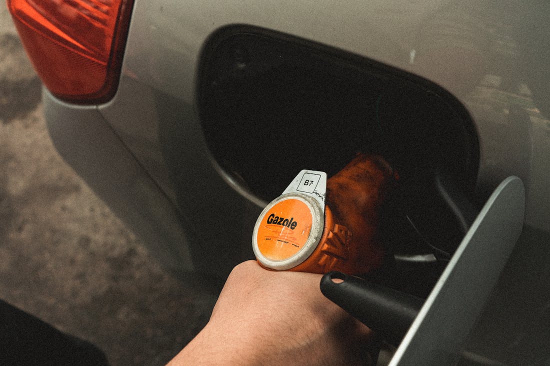 Latest Innovations in Car Technology Enhancing Safety and Comfort Image 1