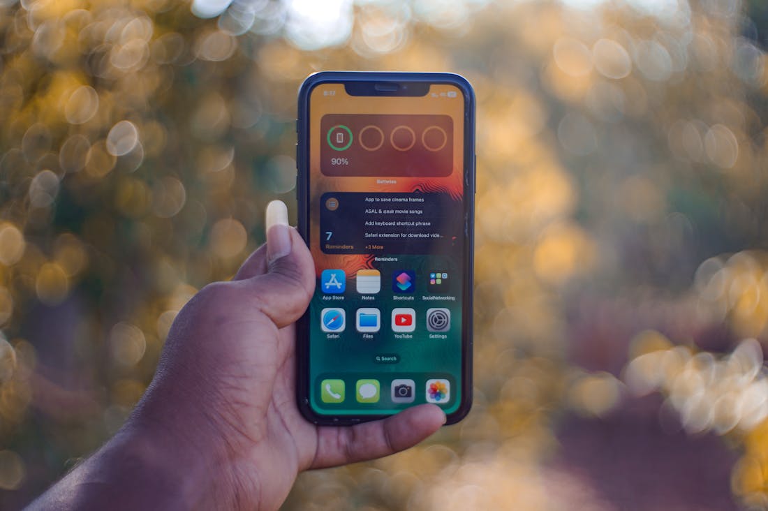 Latest Trends in Tech Shaping Our Social Interactions Image 2