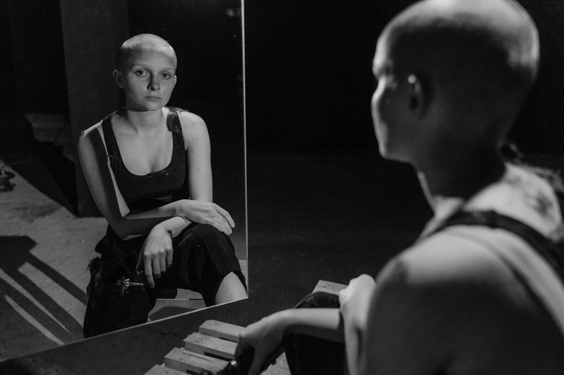 Lifestyle Changes That Positively Impact Financial Health Image 1