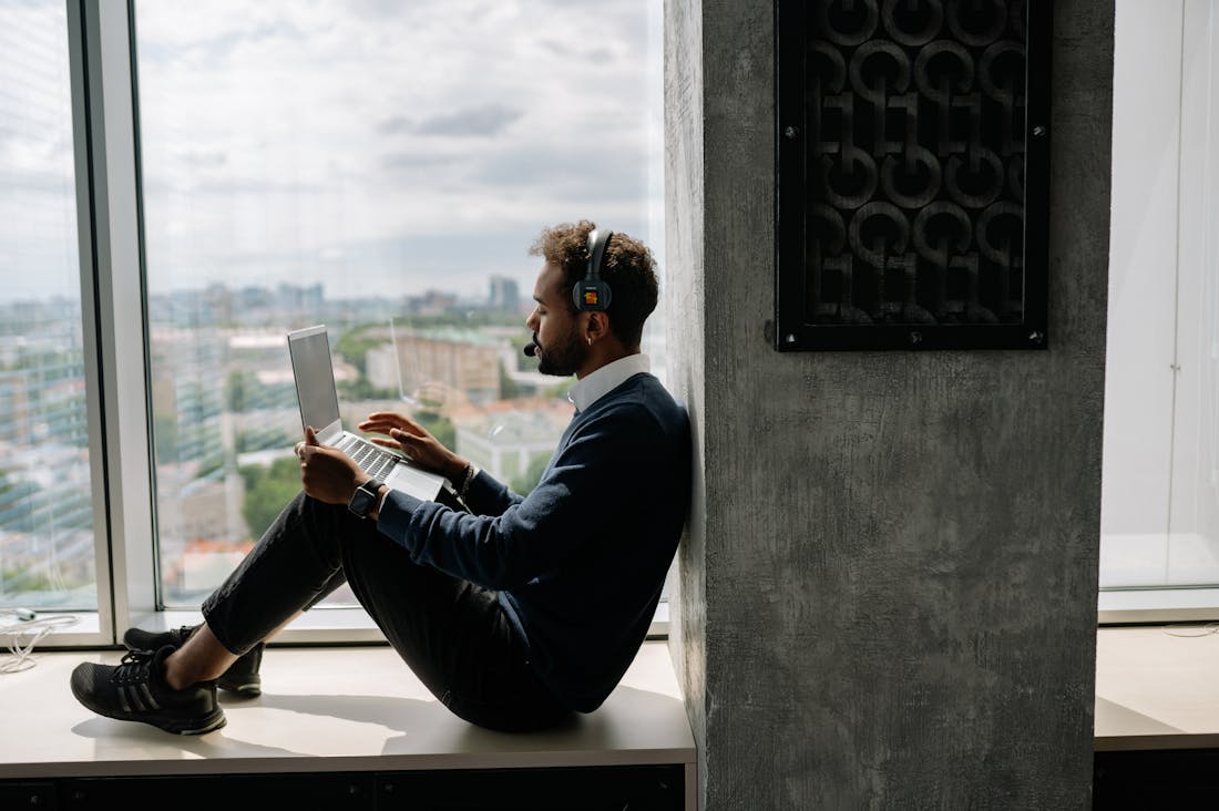 Lifestyle Shifts Influencing Modern Work Environments Post-Pandemic Image 3