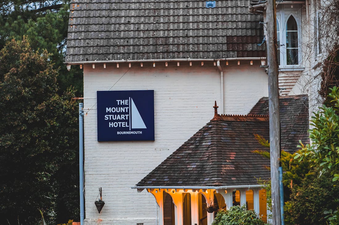 Masterful Travel Hacks for Stress-Free Journeys Image 2