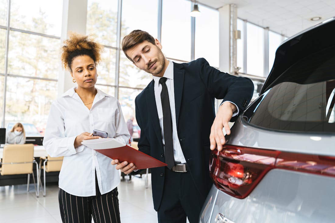 Mastering the Car Buying Experience: To Negotiate or Not to Negotiate? Tips for Smart Shoppers Image 2