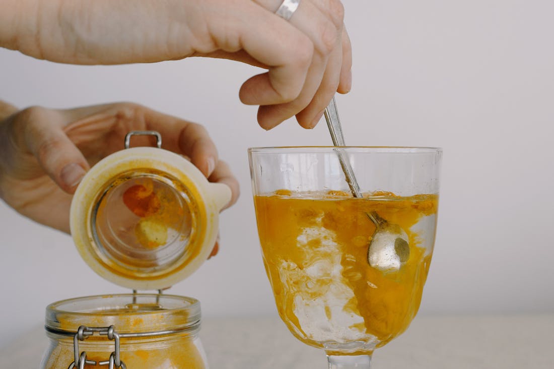 Maximizing Daily Energy Levels: Nutrition and Lifestyle Strategies for Optimal Performance Image 2