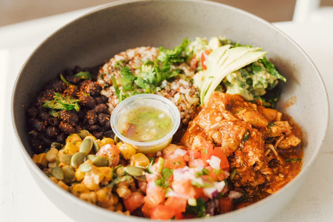 Maximizing Health Benefits of Everyday Foods for a Balanced Lifestyle Image 3