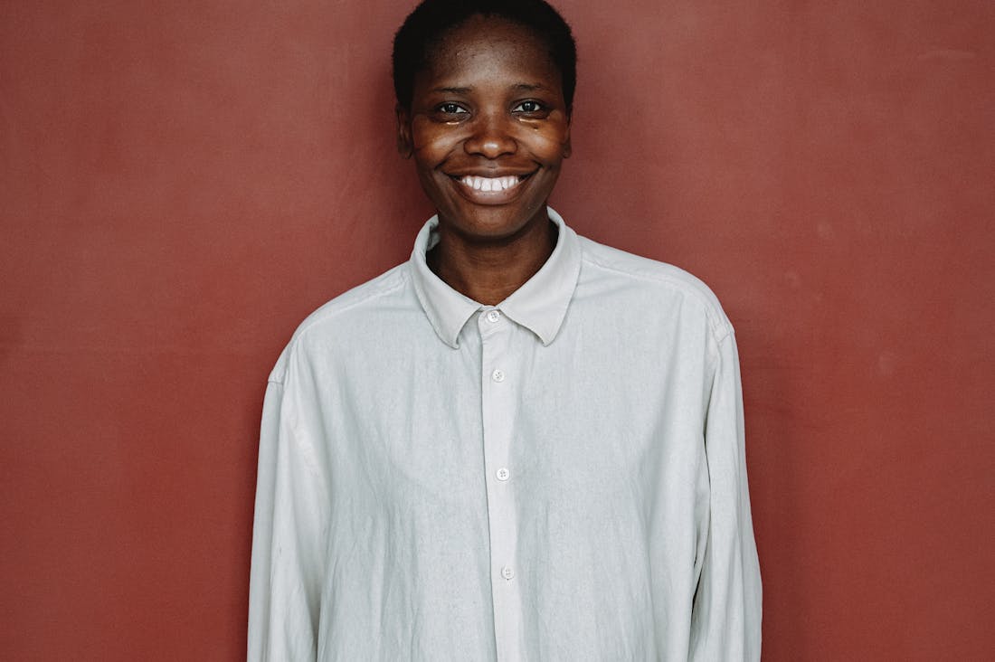 Maximizing Productivity with Minimalist Living Principles Image 3