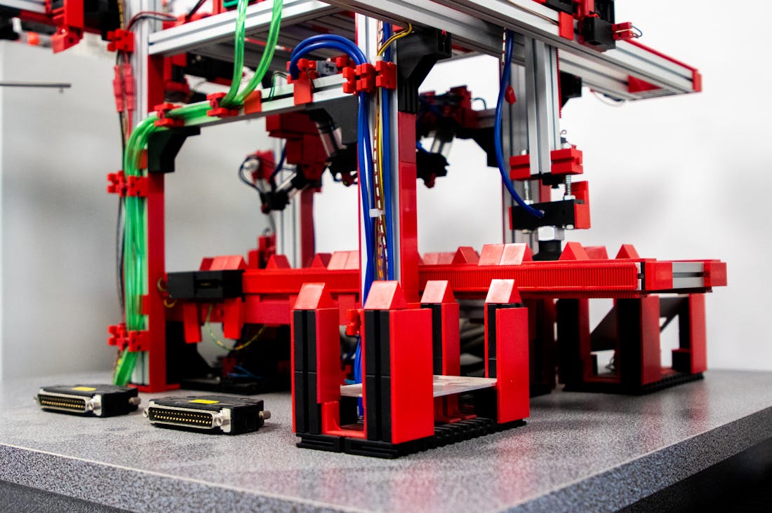 Maximizing Your Productivity with Smart Technology in the Workplace Image 1