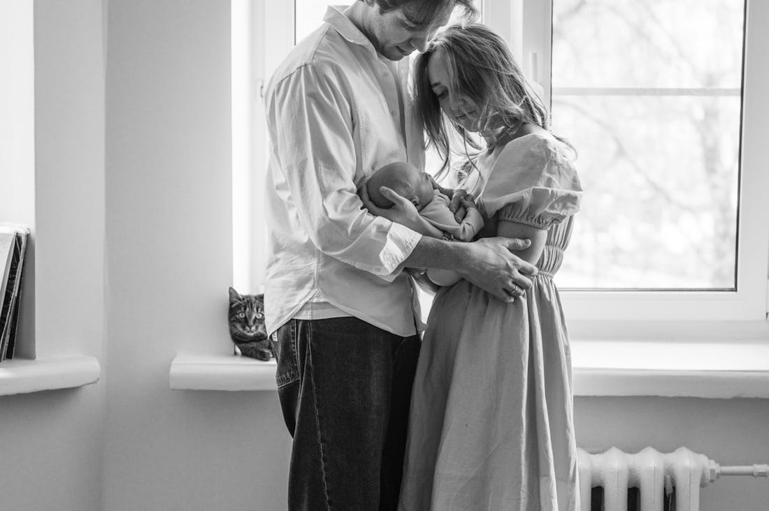 Mindfulness and Modern Living: Embracing Simplicity in a Cluttered World Image 3