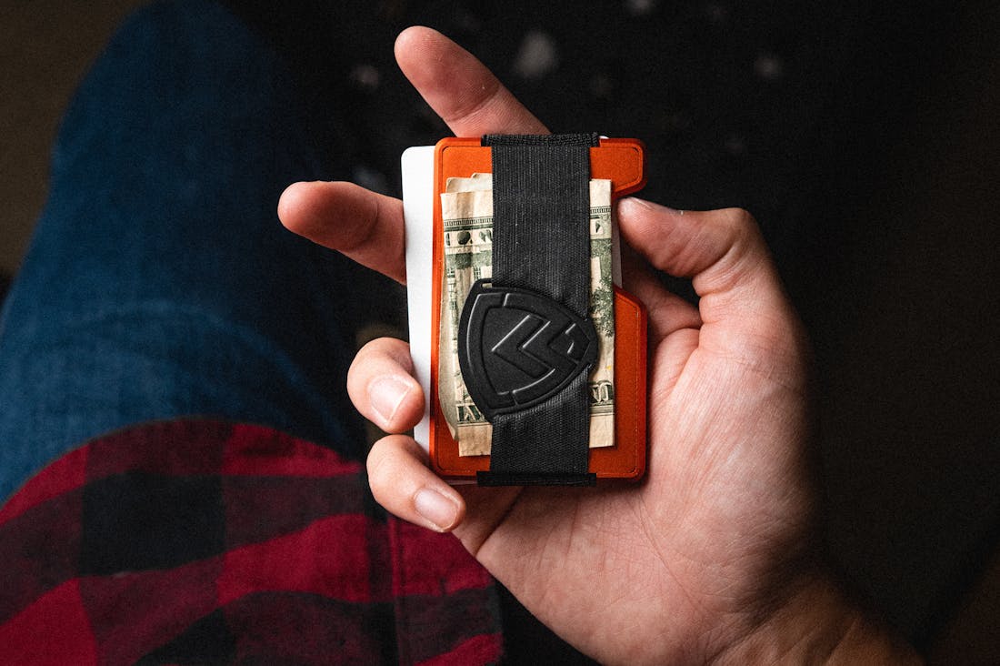 Mindfulness in Finance: Cultivating a Conscious Relationship with Money for Personal Growth Image 2