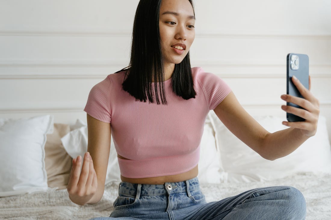 Modern Technology Trends Shaping Our Daily Lives Image 2