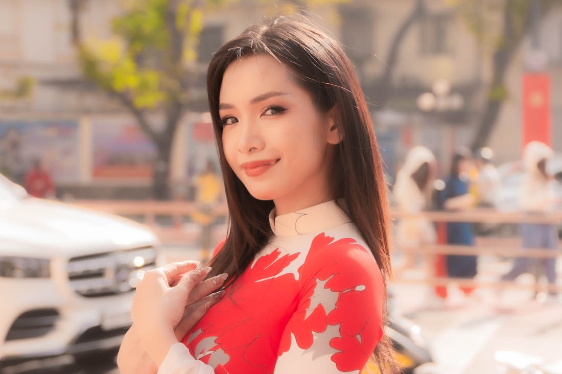 Motoring into the Future: Eco-Friendly Cars and Their Benefits Image 2